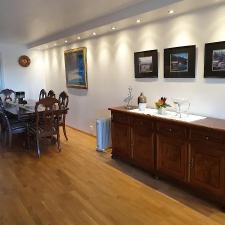Feriehus Idyllisk Rorbu I Lun Og Stille Havn Storebø